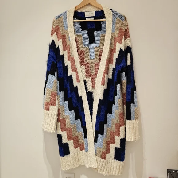 Alpaca Chevron Pattern Cardigan - Picture 2 of 6